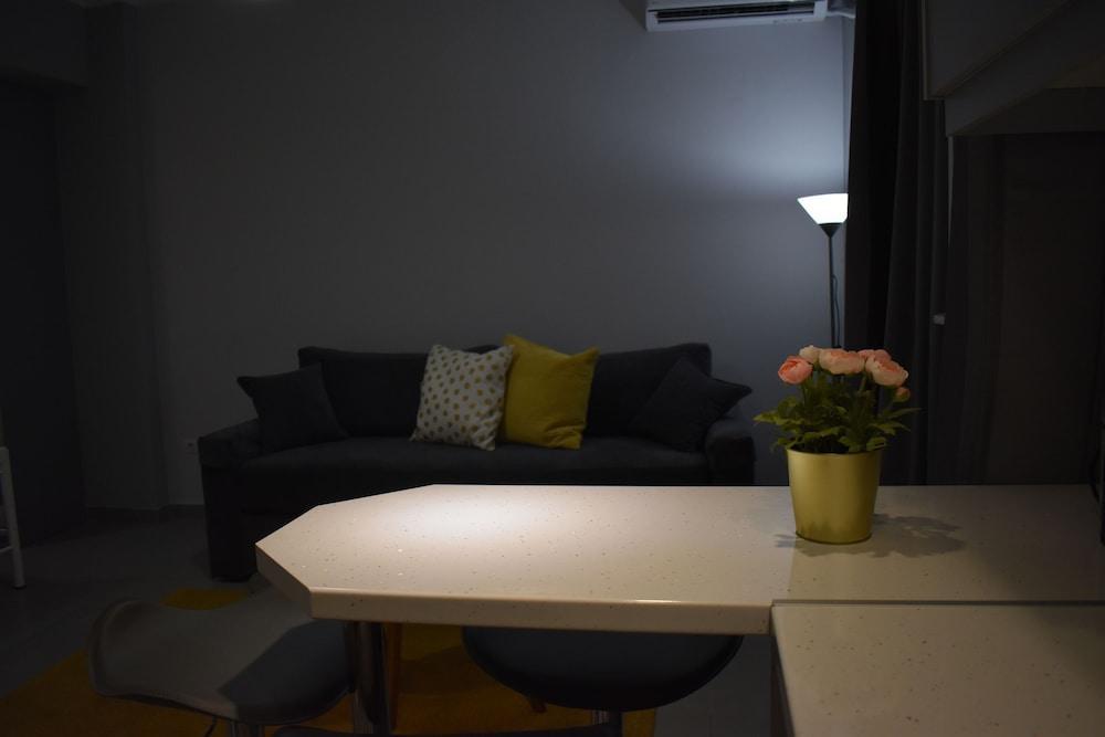 Apartament Check Point - Acropolis Ateny Zewnętrze zdjęcie
